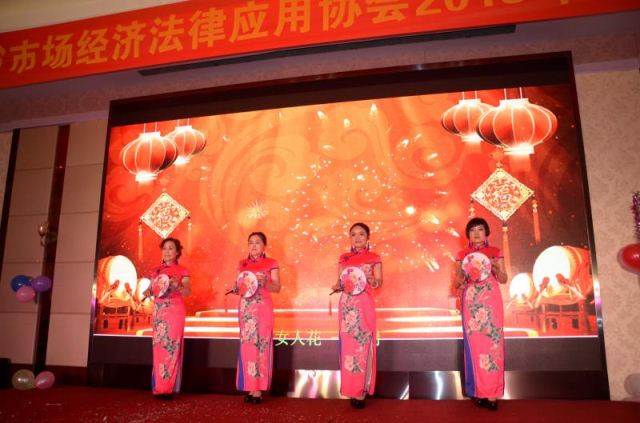点击新窗口打开