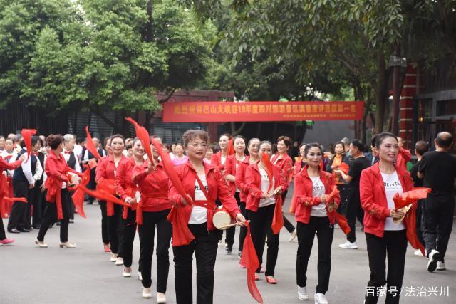 点击新窗口打开