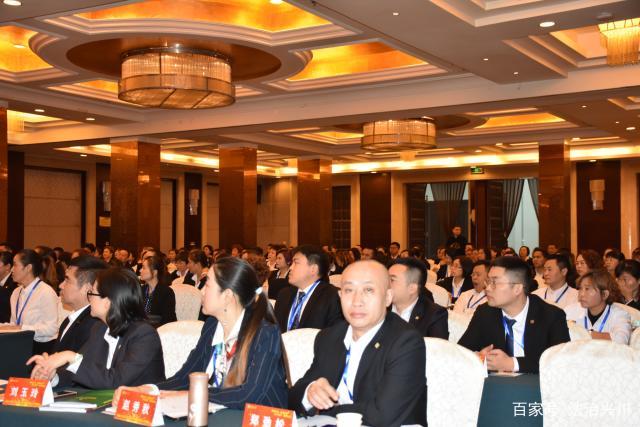 点击新窗口打开